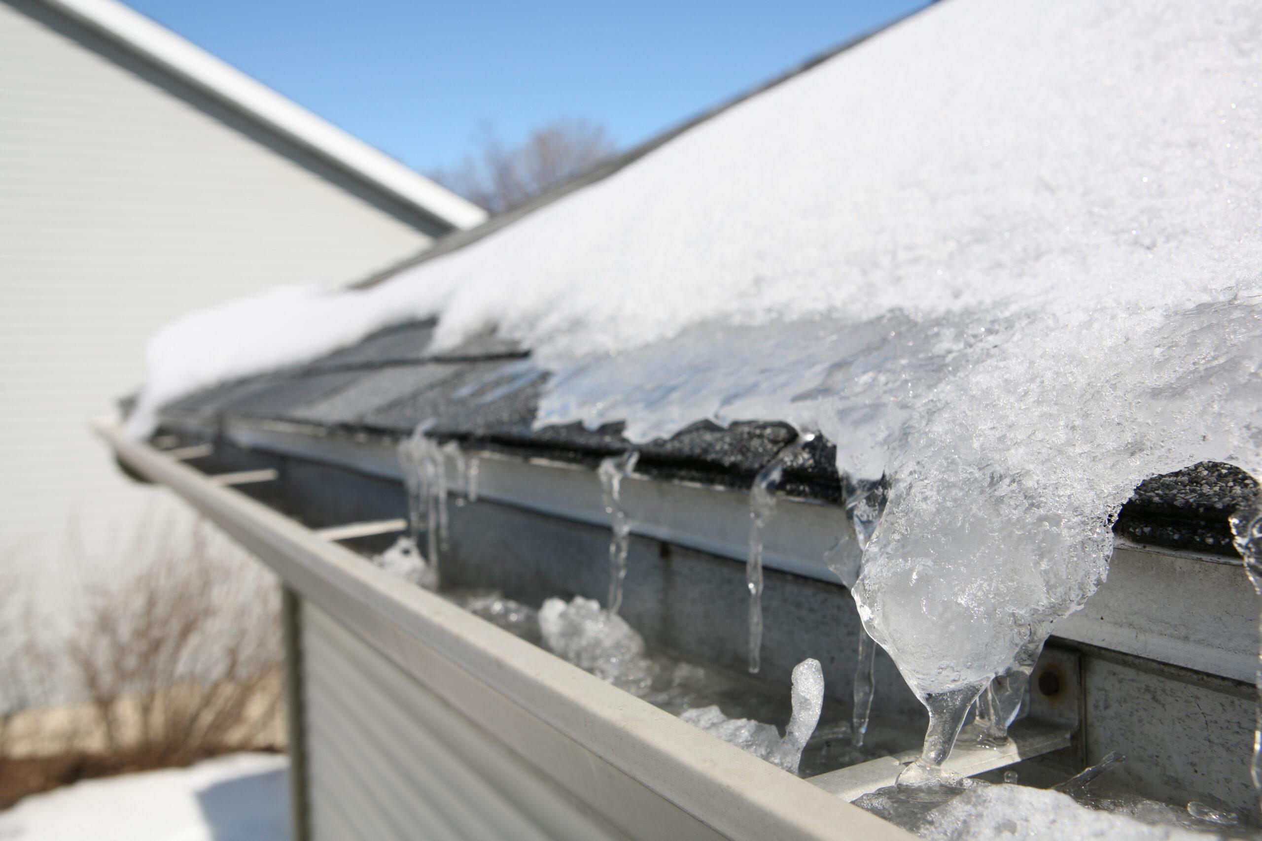 Essential Tips For Getting Your Roof Winter Ready